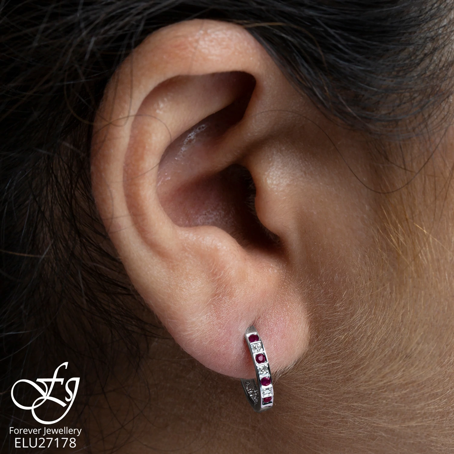 Boucles d’oreilles anneau rubis et diamants - E1553 - Forever Jewellery